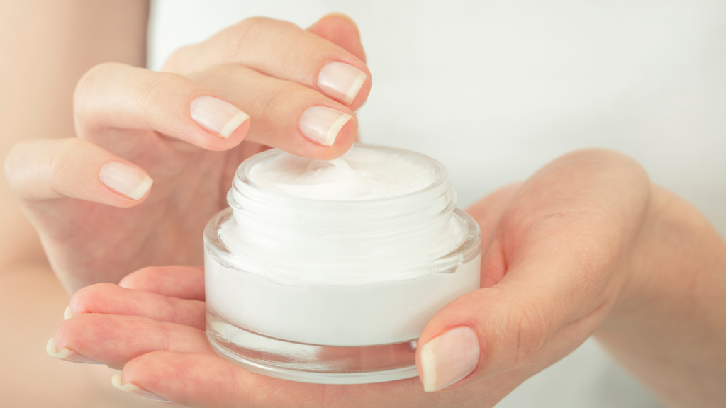 Airless jar containers for skincare creams from FP Labs